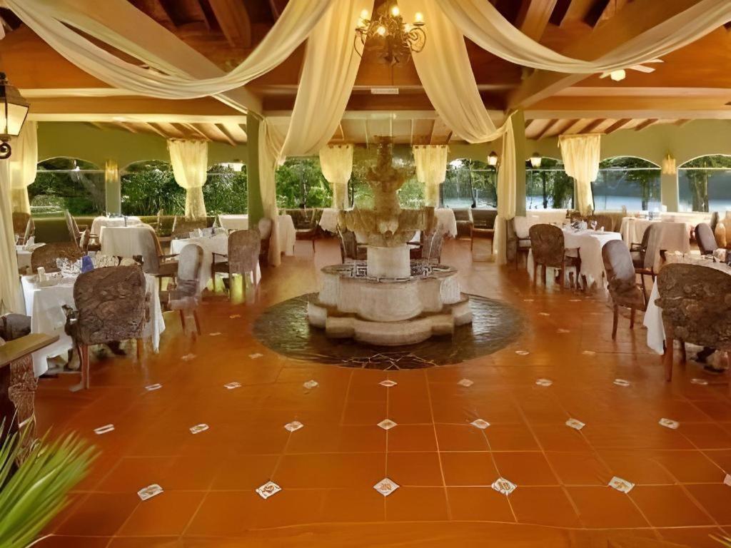 Hotel Melia Panama Canal Colon Exterior photo